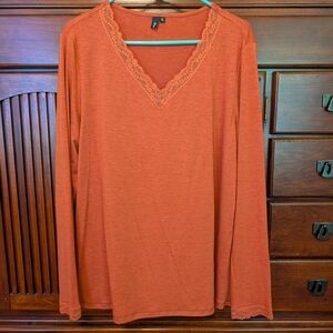 Chic Lace Trim V-Neck Blouse - Rust